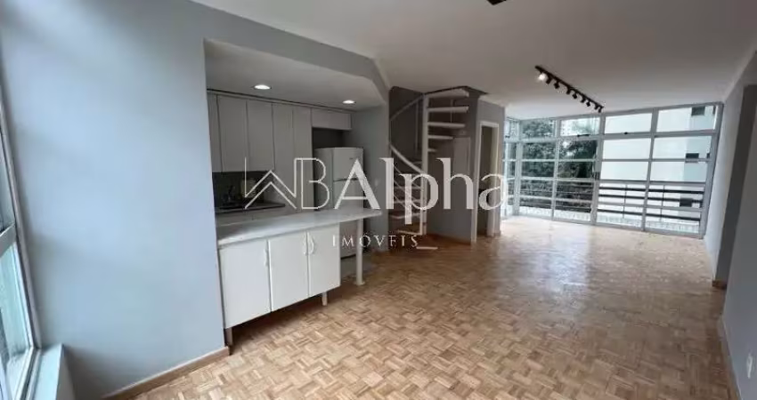 Apartamento duplex para locação no condomínio loft em alphaville - sp