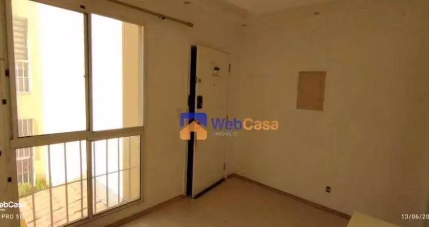 Apartamento Residencial à venda, Vila Carmosina, São Paulo - AP0345.