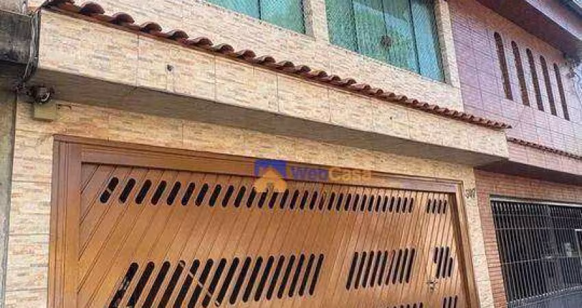 Sobrado grande 3 dormitórios suíte e área gourmet na sacada