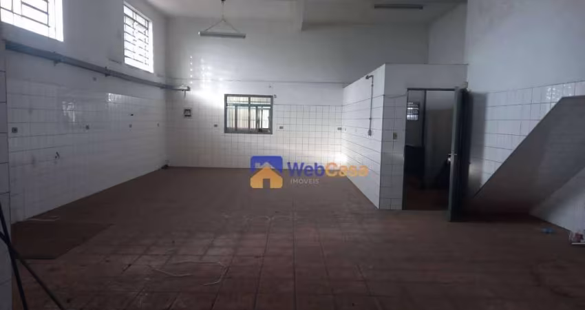 Salão Aluga R$ 3.000,00 /160m²² /1°Andar /Vila Carmosina  SP .