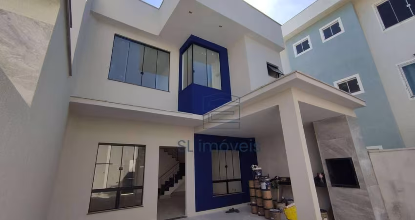 Casa com 3 dormitórios à venda, 135 m² por R$ 790.000 - Costazul - Rio das Ostras/RJ