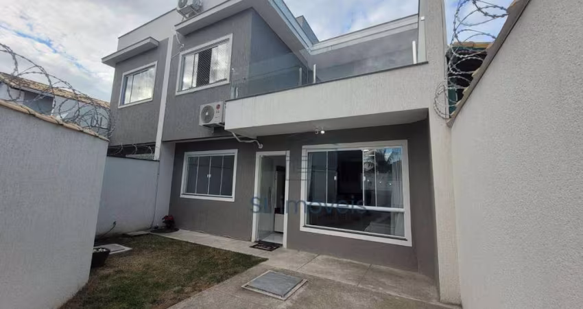 Casa à venda, 117 m² por R$ 530.000,00 - Village Rio das Ostras - Rio das Ostras/RJ