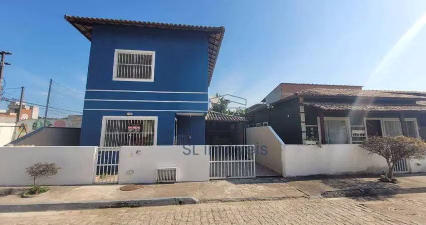 Casa com 2 suítes à venda em condomínio fechado no bairro chácara mariléia, rio das ostras