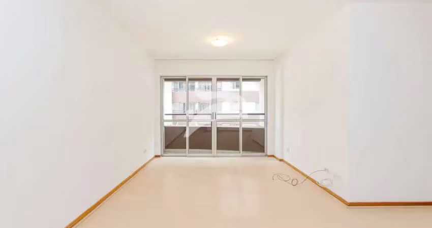 Apartamento com 3 quartos para alugar no Cabral, Curitiba 