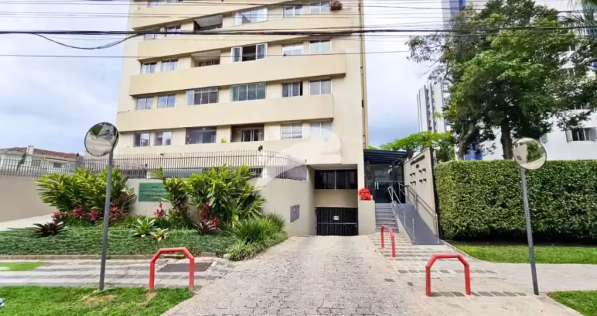 Apartamento com 3 quartos para alugar no Água Verde, Curitiba 