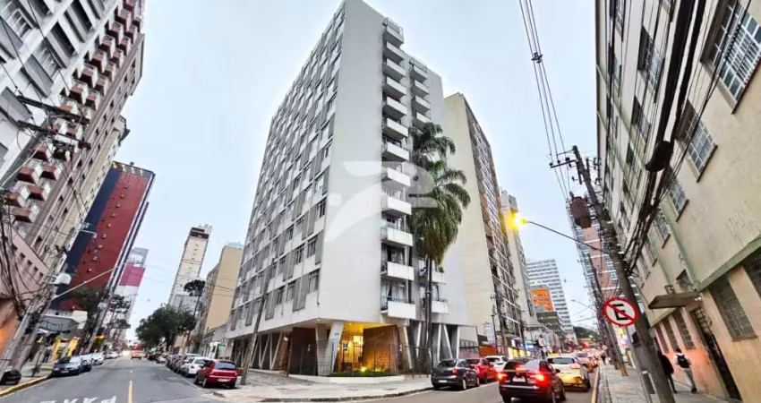 Apartamento com 3 quartos para alugar no Centro, Curitiba 