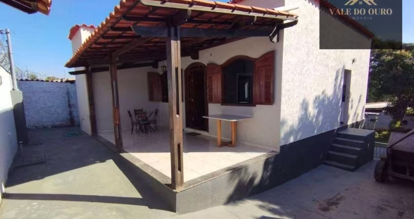 Casa com 2 dormitórios à venda, 90 m² por R$ 310.000,00 - Santa Cecília - Esmeraldas/MG