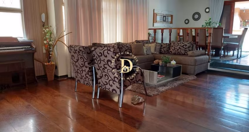 Casa - Jardim Esplanada - 7 Dormitórios (2 suíte)- 318m²