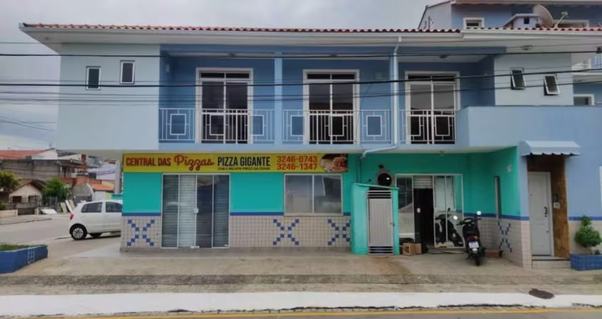 AMPLA CASA COM 3 DORMITÓRIOS + LOJA TERREA   - CA1088
