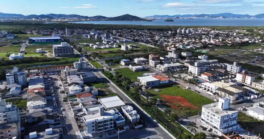 SOBRADO COM 3 QUARTOS 99M2 BEM LOCALIZADO - SO1757