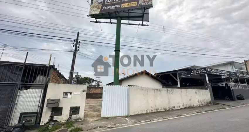 Casa comercial com 2 salas para alugar na Rua do Iano, 565, Barreiros, São José