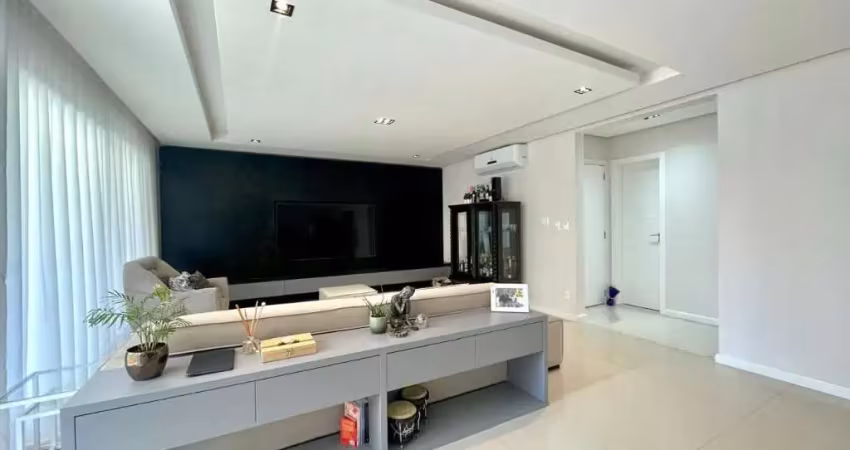 Apartamento com 3 quartos à venda na Rua Plácido de Castro, 1038, Exposição, Caxias do Sul