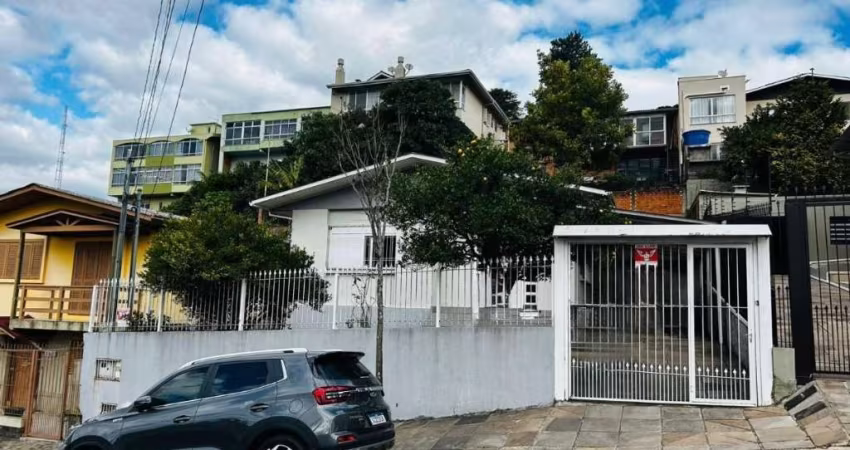 Casa com 3 quartos à venda na Rua João Bettega, 1180, Salgado Filho, Caxias do Sul