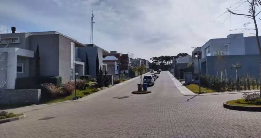 Terreno à venda na Rua Alberico Pasinatto, 185, Interlagos, Caxias do Sul