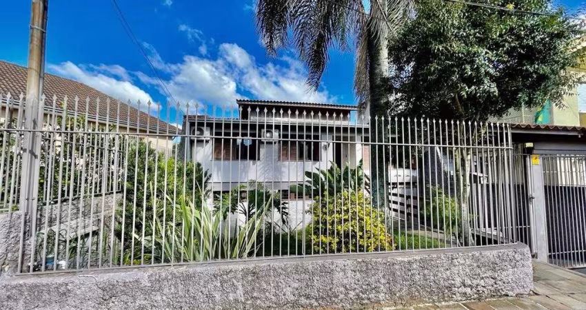 Casa para Venda - 209m², 3 dormitórios, sendo 1 suites, 4 vagas - Rio Branco