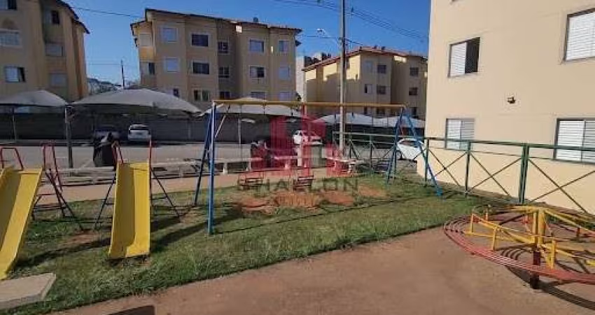 Apartamento  02 dormitórios no Residencial Araucárias.