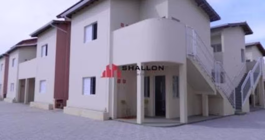 Casas 02 dormitórios em condomínio em Lopes de Oliveira