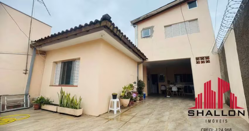 Casa com 4 dorms e 01 suíte na Vila Assis