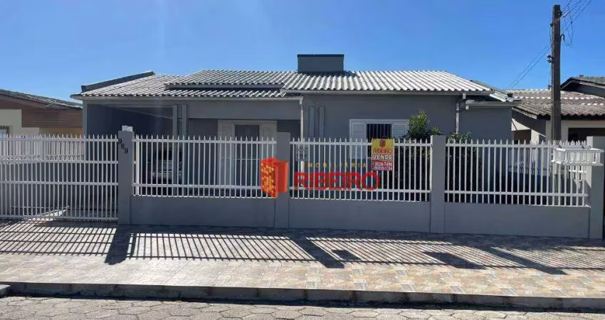 Casa à venda, 253 m² por r$ 795.000,00 - divinéia - araranguá/sc