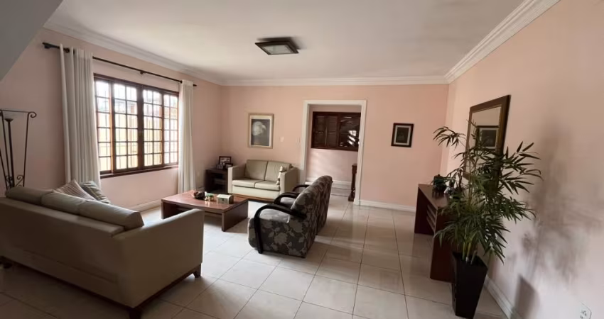 NDO 3 SUÍTES E 2 VAGAS DE GARAGEM NO SANTA MÔNICA FLORIANÓPOLIS/SC