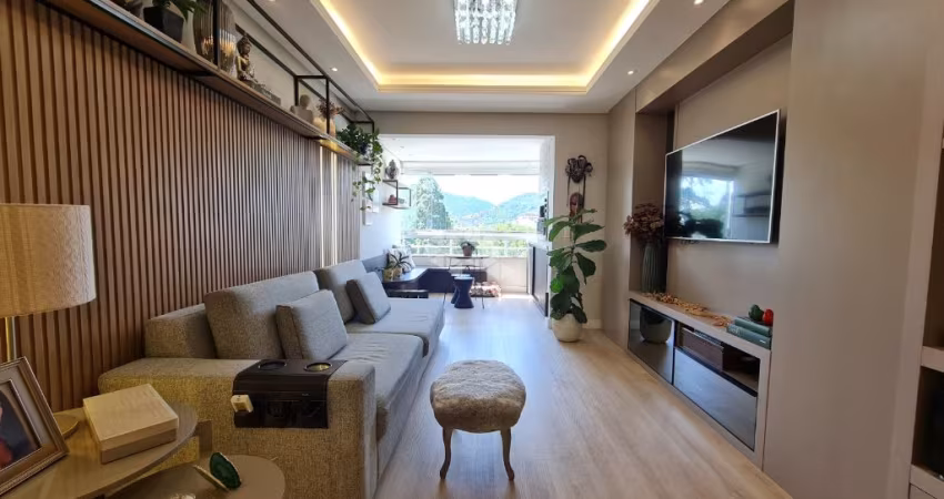 APARTAMENTO 3 QUARTOS 1 SUÍTE 2 VAGAS SACADA COM CHURRASQUEIRA NO SACO GRANDE FLORIANÓPOLIS