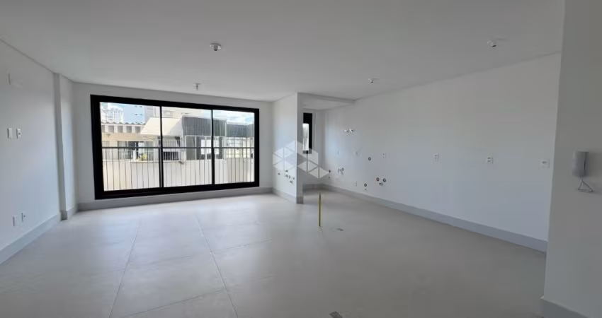 APARTAMENTO ALTO PADRÃO 3 SUÍTES VISTA PARA O MAR NO ESTREITO FLORIANÓPOLIS