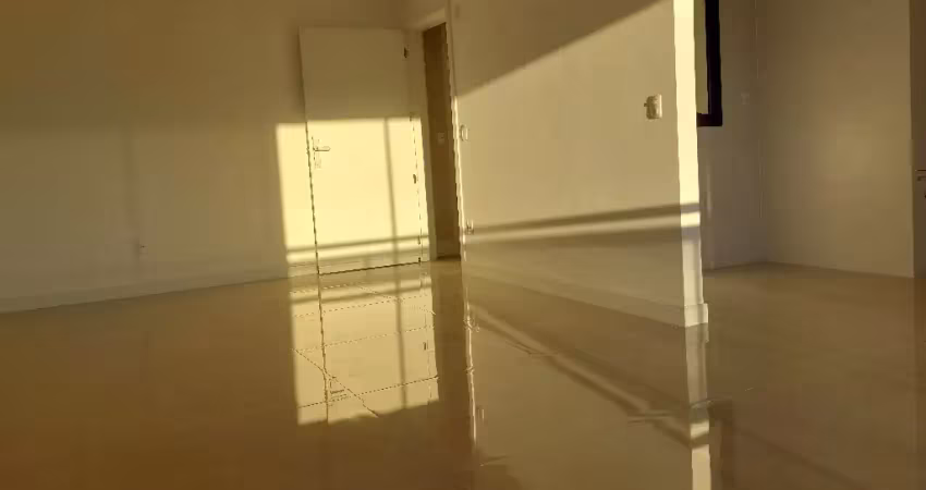 Apartamento novo kobrasol com 3 suítes ao lado do colégio gardner e escola dom jaime