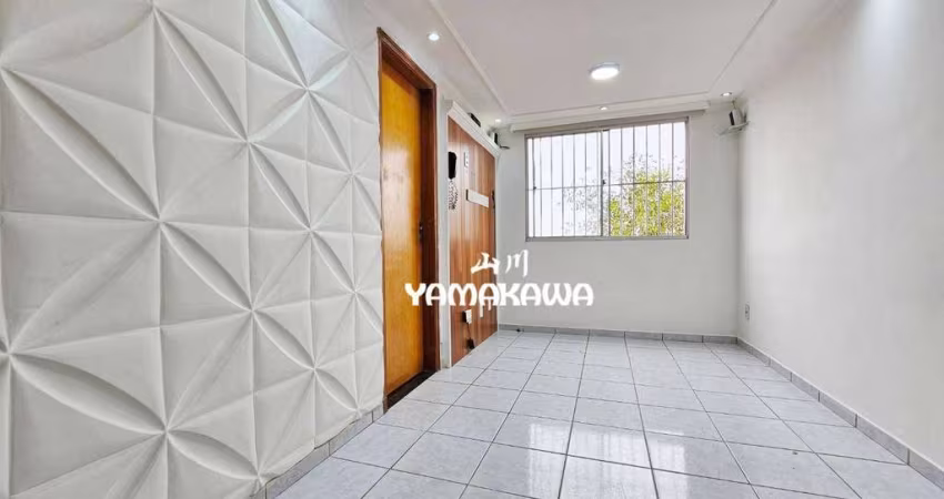 Apartamento com 3 dormitórios à venda, 52 m² por R$ 215.000,00 - Guaianases - São Paulo/SP