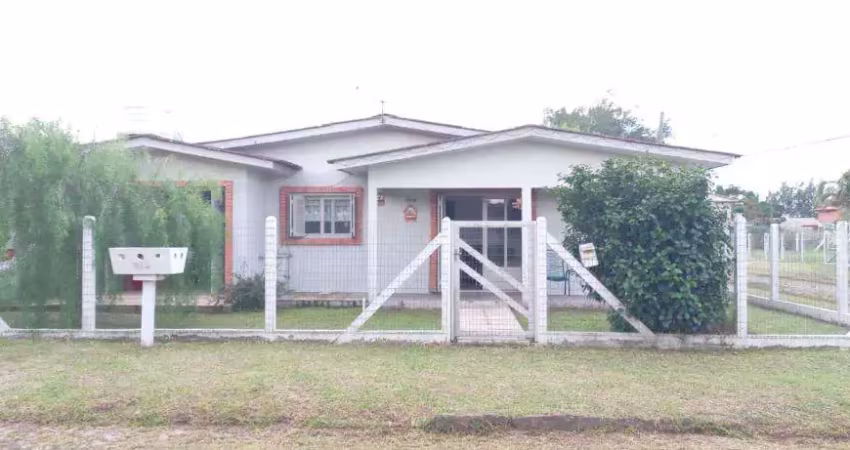 Casa 02 dorm à venda no bairro arroio teixeira com 75 m² de área privativa - 1 vaga de garagem