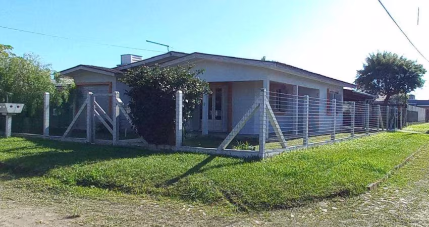 Casa 02 Dorm à venda no Bairro ARROIO TEIXEIRA com 75 m² de área privativa - 1 vaga de garagem