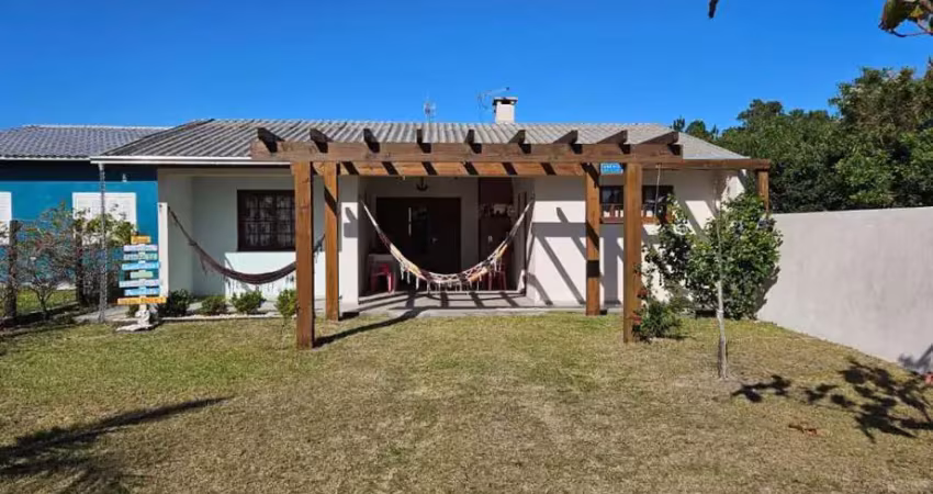 Casa 03 dorm à venda no bairro capão novo com 90 m² de área privativa - 1 vaga de garagem