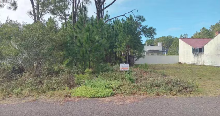 Terreno à venda na Avenida Paraguassu, 4115, Capão Novo, Capão da Canoa