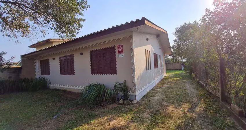 Casa 03 dorm à venda no bairro capão novo com 110 m² de área privativa