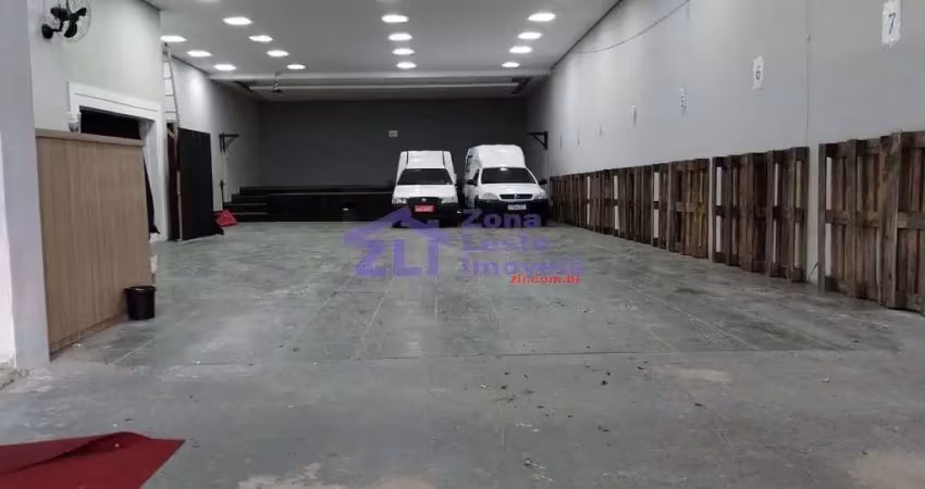 -salão- 400 m²- pé d -5m/ 8 vagas- vila bancária- locação- $ 8.000,00
