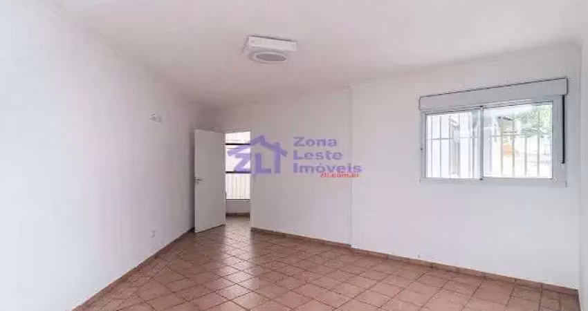 Casa com 2 quartos à venda na Rua dos Bancários, 44, Mooca, São Paulo