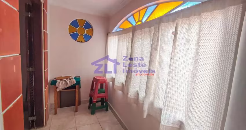 Casa com 4 quartos à venda na Rua Reverendo Alcides Franco, 102, Jardim Itapemirim, São Paulo