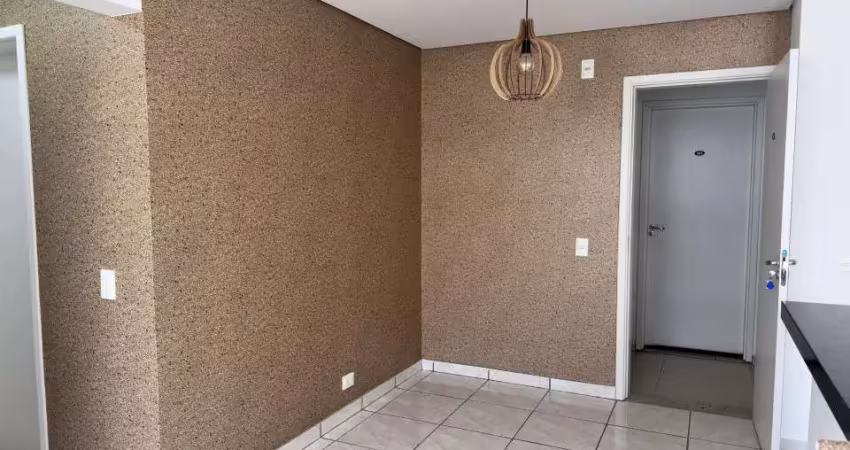 Apartamento com 2 quartos à venda na Rua Florindo Salvador, 301, Conjunto Habitacional Santiago II, Londrina