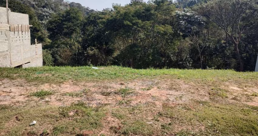 Terreno para venda com 302m² no condomínio Mosaico da Serra em Mogi das Cruzes