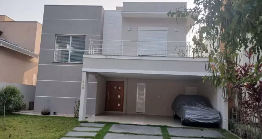 Sobrado para venda com 3 dormitórios e piscina no Condomínio Veredas em Mogi.
