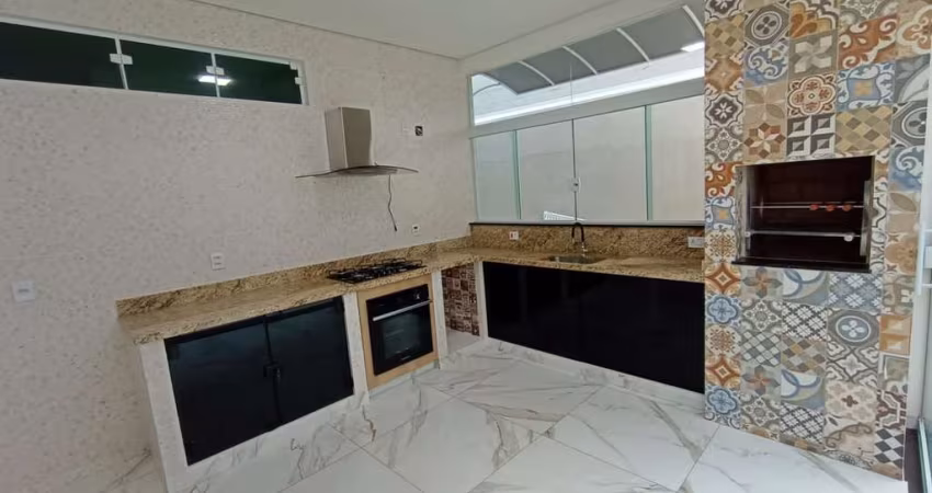 Casa a venda com 3 dormitórios em César de Souza em Mogi das Cruzes