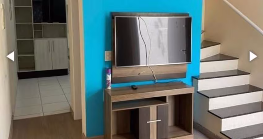 Sobrado para venda com 2 suítes na Vila Brasileira em Mogi das Cruzes.