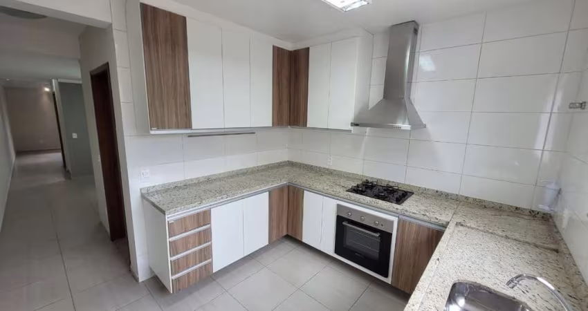 Casa a venda com 3 dormitórios na Vila Suissa em Mogi das Cruzes
