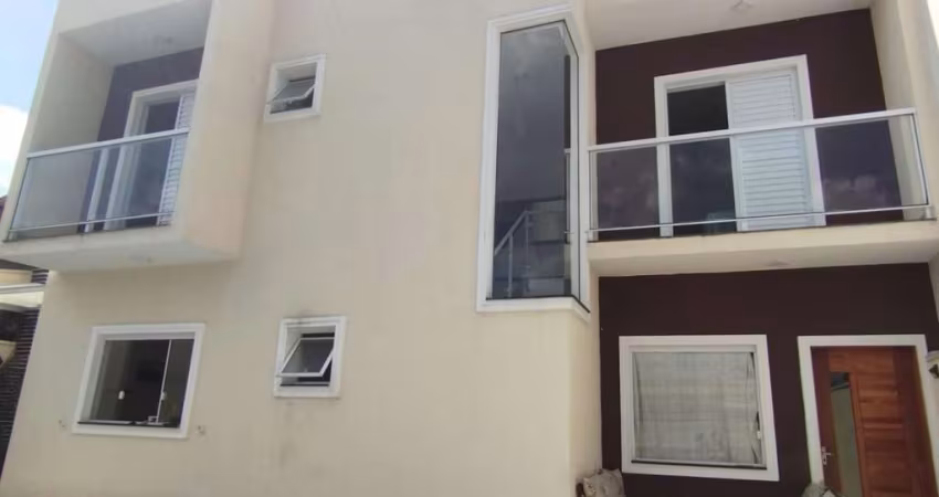Sobrado a venda com 3 dormitórios no Residencial Mirage em Mogi das Cruzes