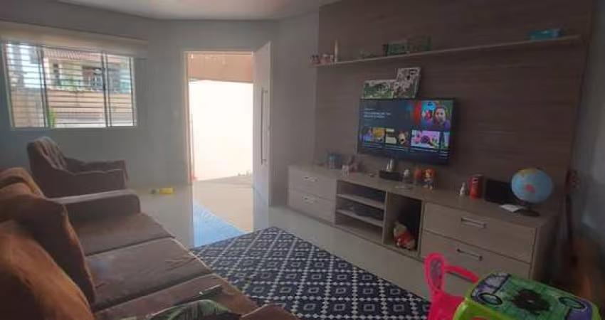 Sobrado para venda com 3 dormitórios na Vila Suissa em César de Souza.