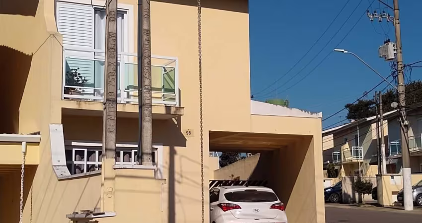 Sobrado mobiliado para venda com 3 dormitórios no Res Jardim Europa em Mogi.