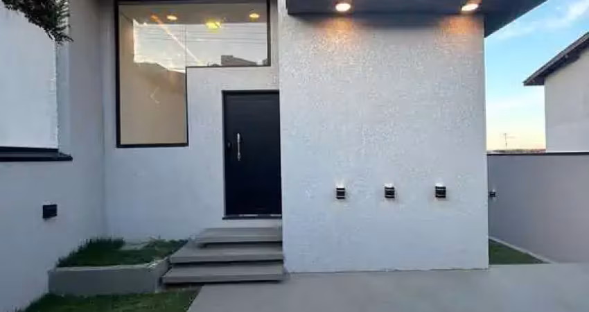 Casa térrea para venda com 3 dormitórios na Vila Rei em Mogi das Cruzes.