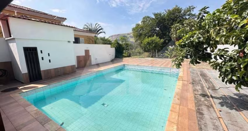 Casa em condomínio fechado com 3 quartos à venda na Estrada do Rio Grande, Taquara, Rio de Janeiro