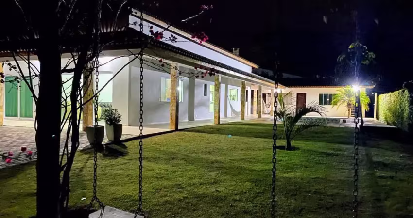 Casa de campos alto padrão guararema 03 dorms/01suíte - área 1.480m² - piscina - área verde!!!