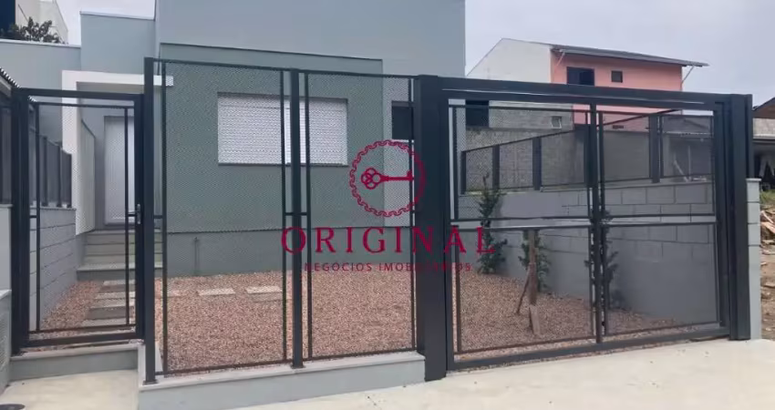 Casa com 2 quartos à venda na Heleno Henrique Marcon, 427, São Luiz, Caxias do Sul