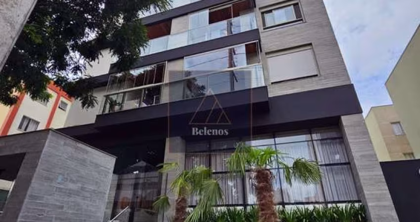 ÁGUA VERDE!! Apartamento 2 quartos. 1 suíte. 2 vagas. 77 m².